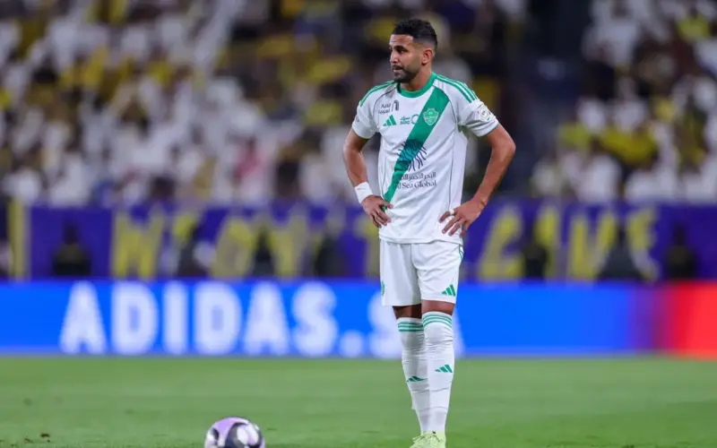 ما القنوات الناقلة لمباراة الأهلي والأخدود في دوري روشن السعودي 2025-2026؟ وكيف تشاهدها عبر الإنترنت؟